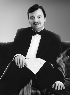 Univ.-Prof. Evgeny Sinayskiy MA