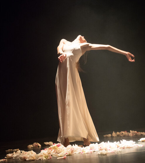 Francesca Zaccaria in "Danza e Mistero" © Adriano Heitmann